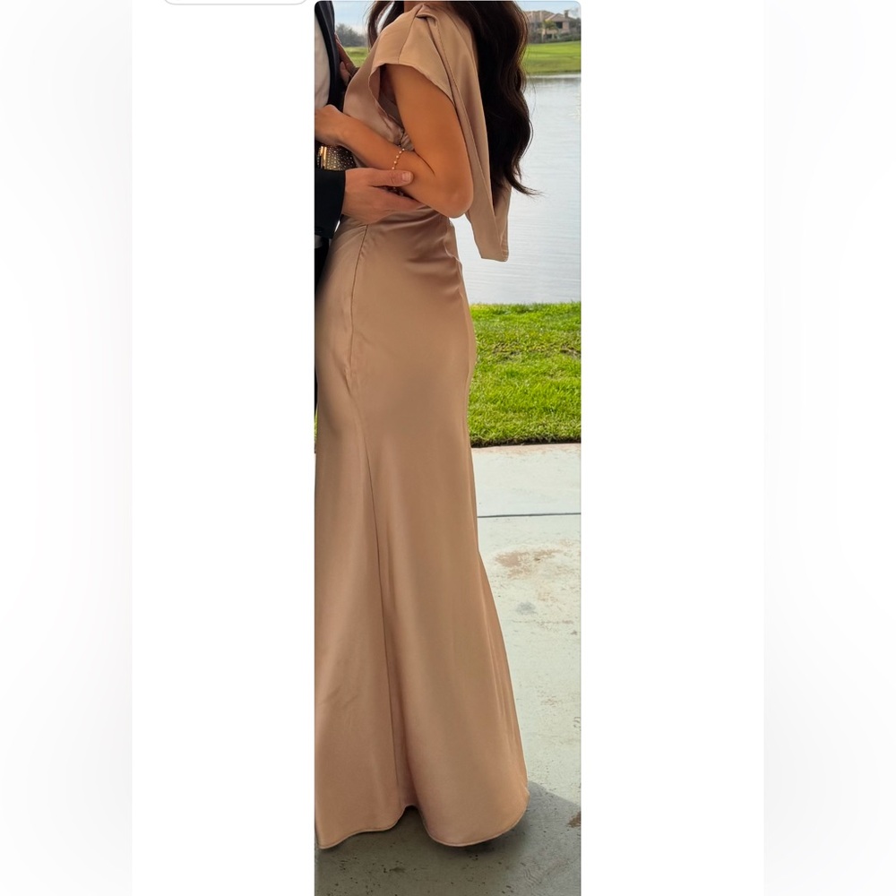 Lulus Gown